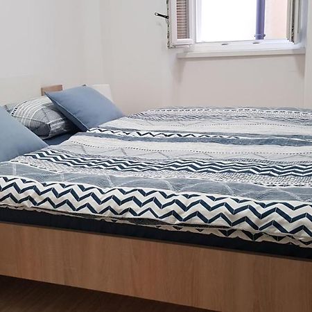 Appartement Tincha à Piran Extérieur photo
