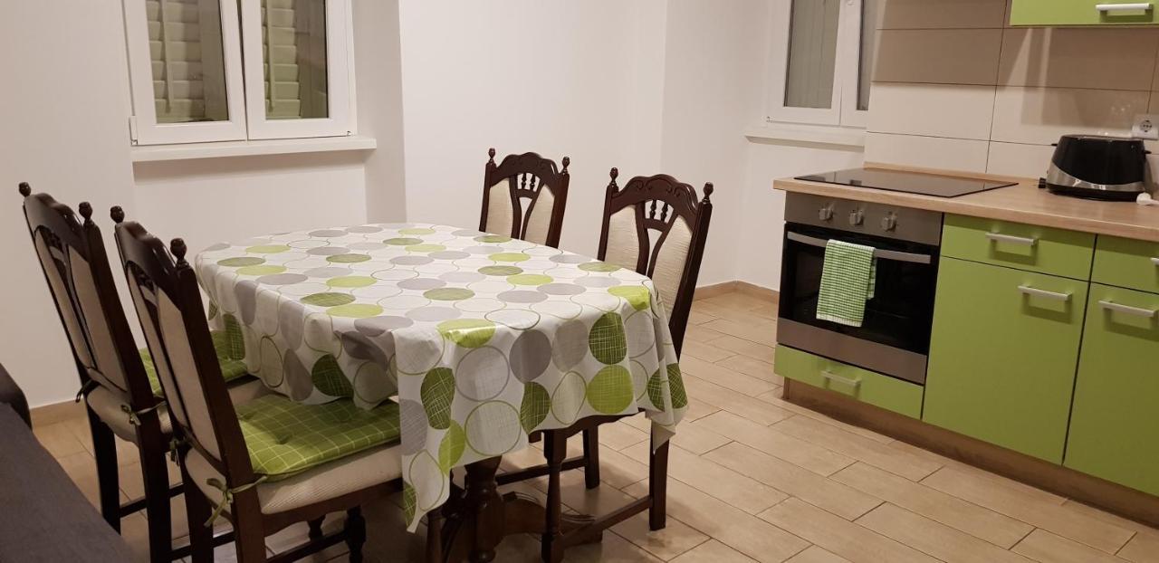 Appartement Tincha à Piran Extérieur photo